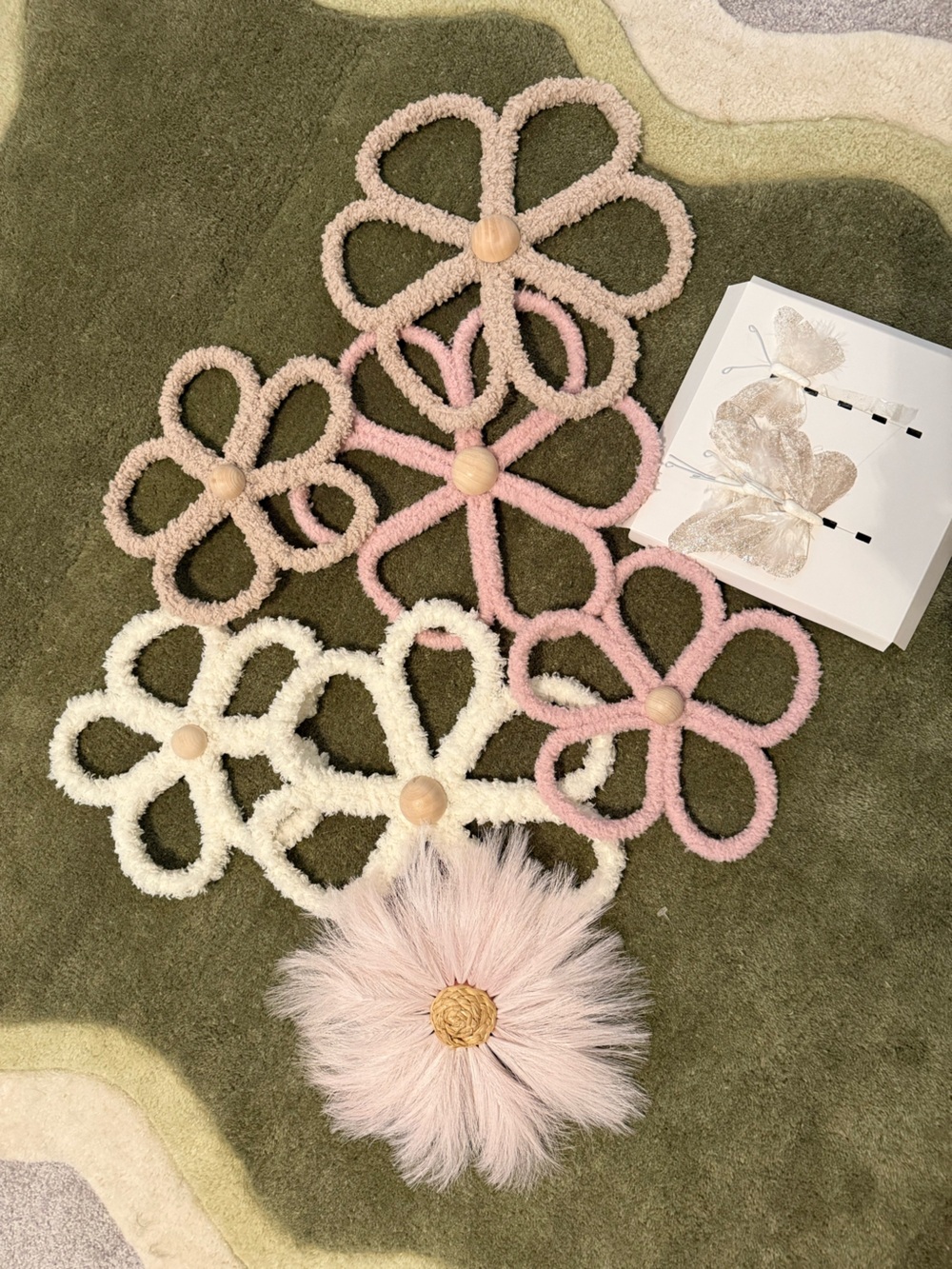 Flower wall art - girls room/nursery